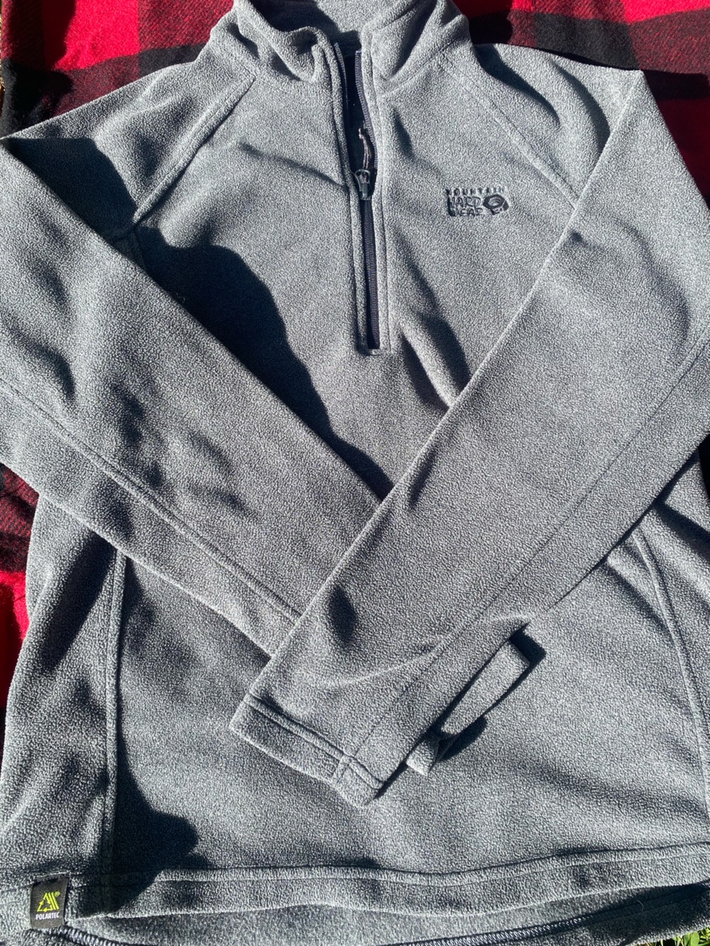 Mountain Hardwear Microchill 2.0
Quarter-Zip Fleece Pullover Women’s Medium